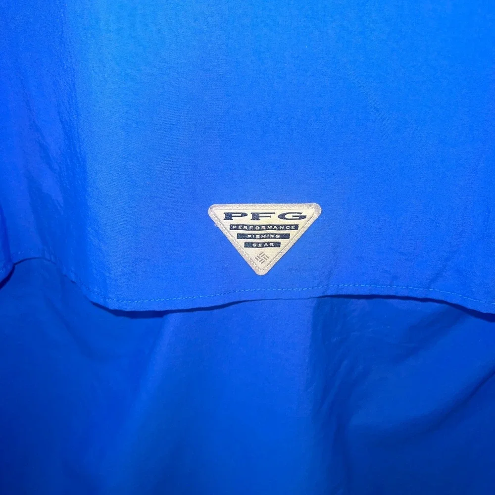 Columbia‎ PFG Bahama II Fishing Shirt Men's Medium Blue Short Sleeve Omni-Shade